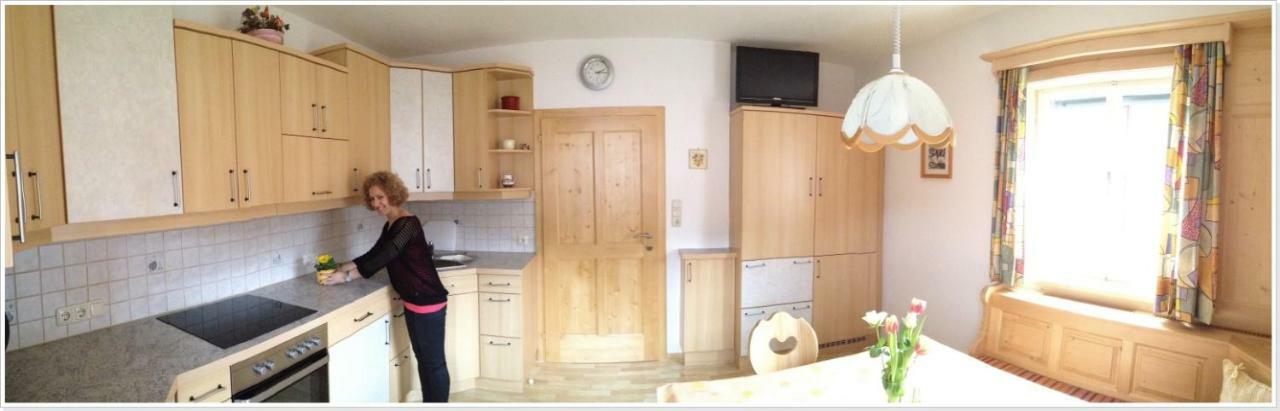 Ferienwohnung Haus Einhirn Алтаусзее Екстериор снимка